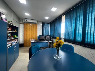 Sala Comercial para alugar, 48m² no São Francisco, Manaus