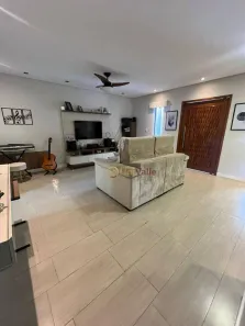 Casa de Condomínio com 3 Quartos à venda, 150m² no Vila São Geraldo, Taubaté