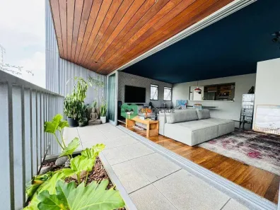 Apartamento com 2 Quartos à venda, 162m² no Jardim das Bandeiras, São Paulo