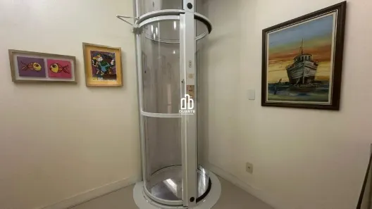 Casa com 3 Quartos à venda, 230m² no Gonzaga, Santos