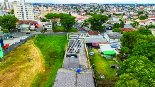 Lote/Terreno à venda, 825m² no Novo Mundo, Curitiba