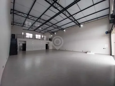 Galpão/Depósito/Armazém para alugar, 264m² no Loteamento Santo Antônio, Itatiba