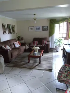 Sobrado com 4 Quartos à venda, 240m² no Partenon, Porto Alegre