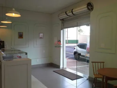 Sala Comercial à venda, 114m² no São Benedito, Uberaba