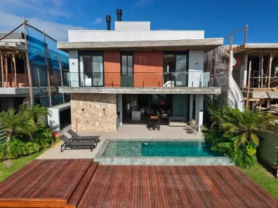 Casa de Condomínio com 5 Quartos à venda, 342m² no , Capão da Canoa