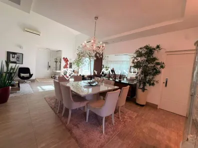 Casa de Condomínio com 4 Quartos à venda, 296m² no Jardim Karaíba, Uberlândia