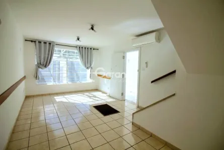 Casa com 2 Quartos para alugar, 120m² no Santo Amaro, São Paulo