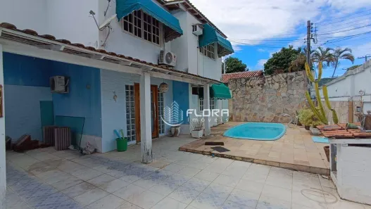 Casa com 3 Quartos à venda, 230m² no Serra Grande, Niterói