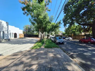 Imóvel Comercial com 4 Quartos para alugar, 559m² no Jardim das Paineiras, Campinas