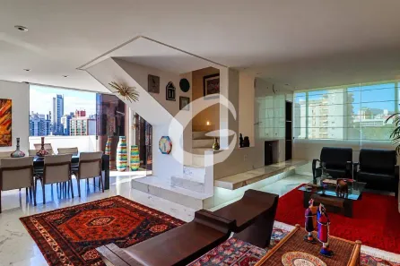 Cobertura com 3 Quartos para alugar, 297m² no Santo Antônio, Belo Horizonte
