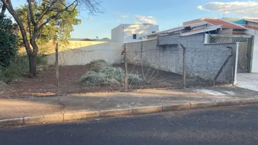Lote/Terreno à venda, 302m² no Jardim Rafaela Amoroso Micelli, Araraquara