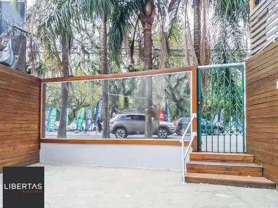 Ponto Comercial com 4 Quartos para alugar, 74m² no Rio Branco, Porto Alegre