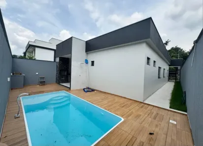 Casa de Condomínio com 3 Quartos à venda, 250m² no Ponta Negra, Manaus