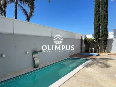 Casa de Condomínio com 4 Quartos para alugar, 435m² no Jardim das Palmeiras, Uberlândia