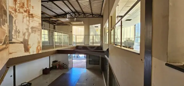 Ponto Comercial para venda ou aluguel, 452m² no Cambuí, Campinas