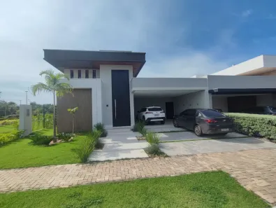 Casa de Condomínio com 3 Quartos à venda, 465m² no Ribeirão do Lipa, Cuiabá