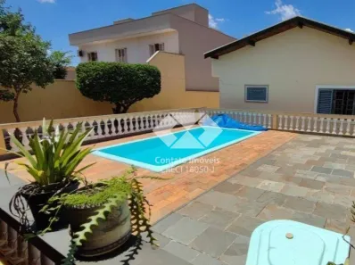 Casa com 3 Quartos à venda, 195m² no Vila Santo Antônio, Americana