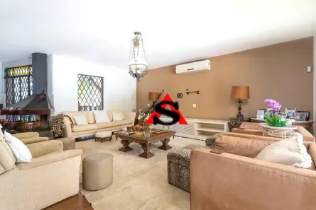 Casa com 6 Quartos para alugar, 620m² no Morumbi, São Paulo