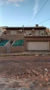 Casa com 3 Quartos à venda, 140m² no Medianeira, Porto Alegre