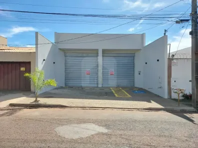 Ponto Comercial para alugar, 213m² no Alto Umuarama, Uberlândia