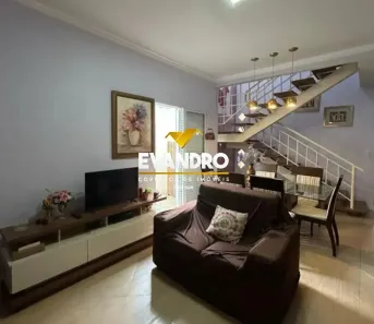 Casa com 5 Quartos à venda, 230m² no Santa Cruz, Cuiabá