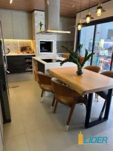 Casa de Condomínio com 4 Quartos à venda, 140m² no Bosque dos Buritis, Uberlândia