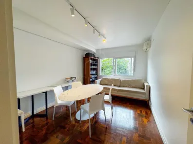 Casa com 4 Quartos para alugar, 185m² no Auxiliadora, Porto Alegre