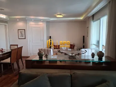 Apartamento com 3 Quartos à venda, 130m² no Vila Sofia, São Paulo