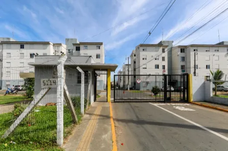 Apartamento com 2 Quartos para alugar, 55m² no Olaria, Canoas