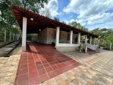 Fazenda/Sítio com 3 Quartos à venda, 200m² no Nossa Senhora da Paz, São Joaquim de Bicas