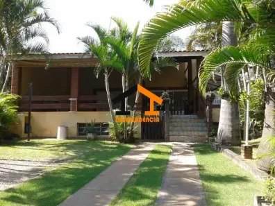Fazenda/Sítio com 3 Quartos à venda, 235m² no Recanto Princesa da Colina, Itatiba