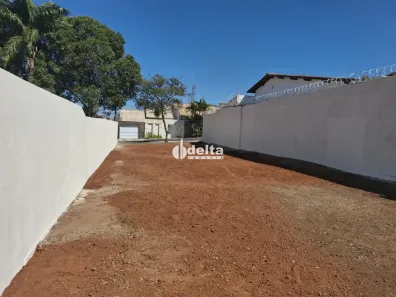 Lote/Terreno à venda, 350m² no Vigilato Pereira, Uberlândia