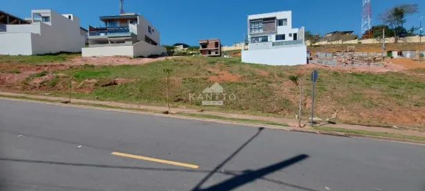 Lote/Terreno à venda, 323m² no Salvaterra, Juiz de Fora