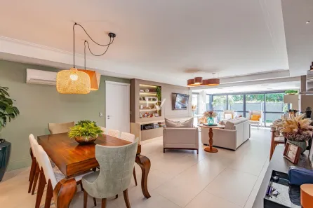 Apartamento com 3 Quartos à venda, 328m² no Vila Jardim, Porto Alegre
