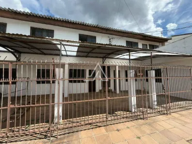 Apartamento com 2 Quartos para alugar, 40m² no Centro, Passo Fundo