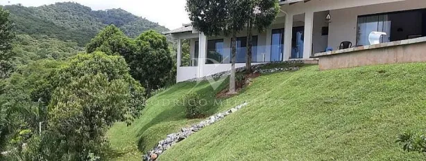 Casa de Condomínio com 3 Quartos à venda, 350m² no Meia Praia, Itapema