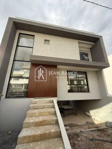 Sobrado com 3 Quartos à venda, 189m² no Xaxim, Curitiba