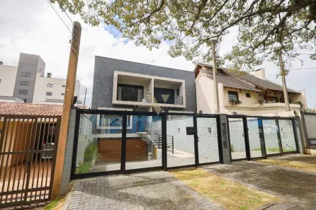 Casa com 3 Quartos à venda, 261m² no Bacacheri, Curitiba