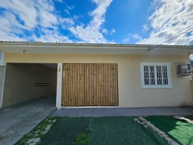 Casa com 2 Quartos à venda, 80m² no Madri, Palhoça