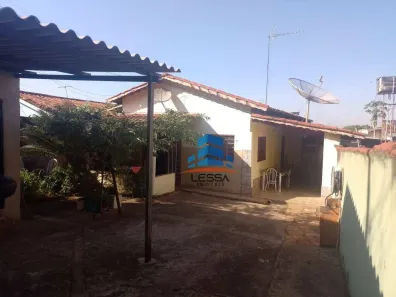 Casa com 2 Quartos à venda, 390m² no Jardim Bela Vista, Goiânia