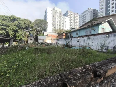 Lote/Terreno à venda, 300m² no Barreiros, São José