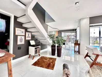 Casa de Condomínio com 3 Quartos à venda, 220m² no Parque Residencial Maria Elmira, Caçapava