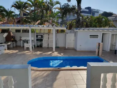 Casa de Condomínio com 4 Quartos à venda, 350m² no Parque dos Príncipes, São Paulo