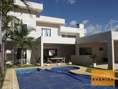 Sobrado com 3 Quartos à venda, 300m² no Santa Cecília, Paulínia