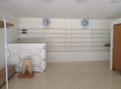 Ponto Comercial para alugar, 35m² no Retiro, Petrópolis