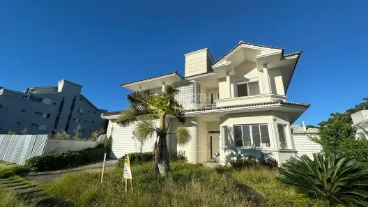 Casa com 4 Quartos à venda, 286m² no Jurerê, Florianópolis