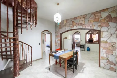 Casa com 3 Quartos à venda, 324m² no Parque Xangri-Lá, Contagem