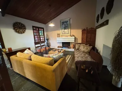 Casa de Condomínio com 4 Quartos à venda, 250m² no Parque Jardim Amanda, Nova Lima