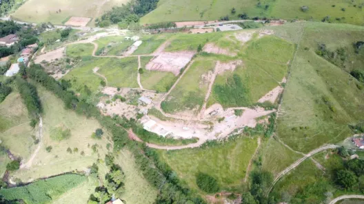 Fazenda/Sítio com 2 Quartos à venda, 56m² no Centro, Santa Branca