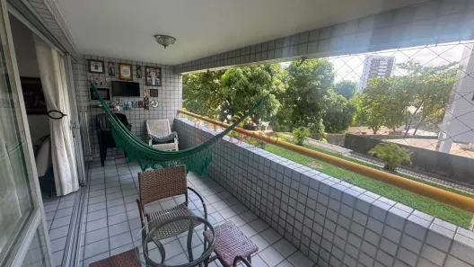 Apartamento com 3 Quartos à venda, 136m² no Graças, Recife